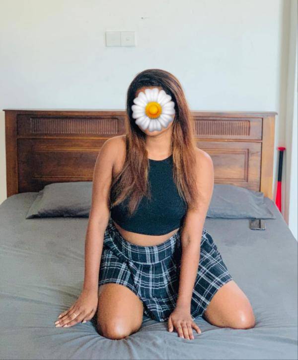 girls-personal photo of Lanka Ads