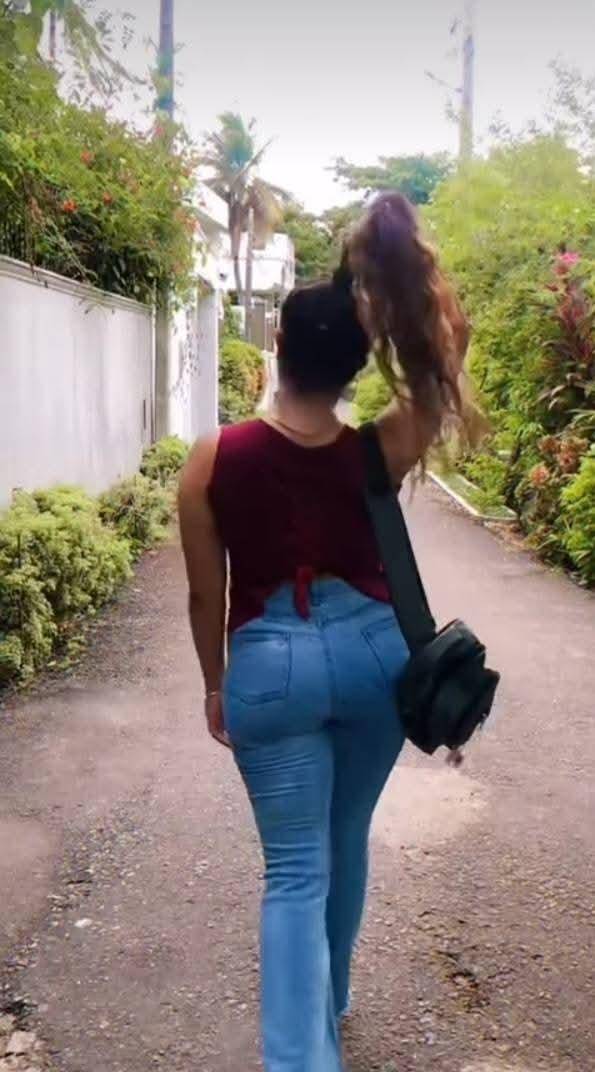 girls-personal photo of Lanka Ads