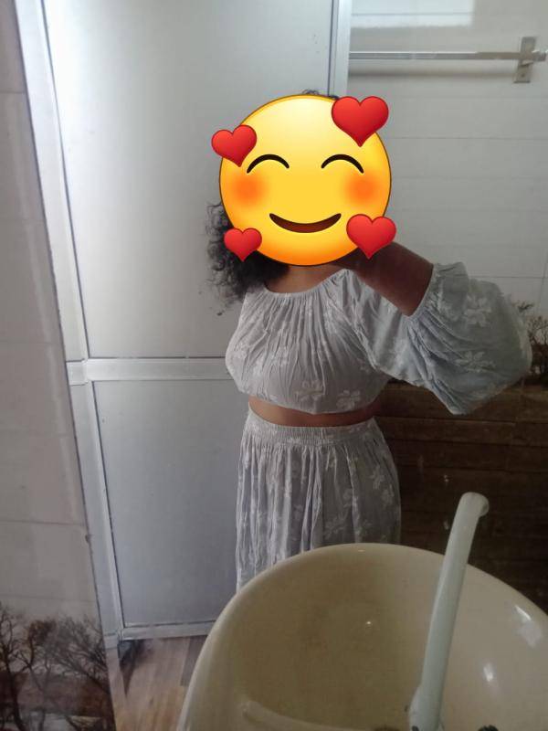 girls-personal photo of Lanka Ads