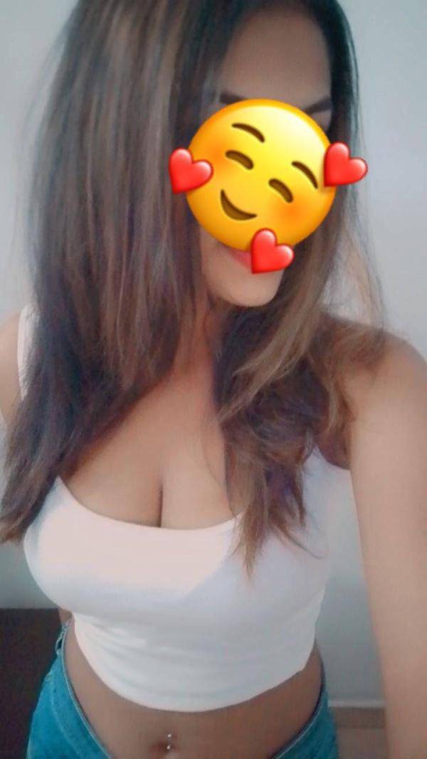 girls-personal photo of Lanka Ads