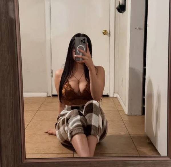 live-cam photo of Lanka Ads