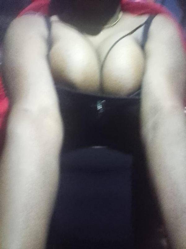 girls-personal photo of Lanka Ads