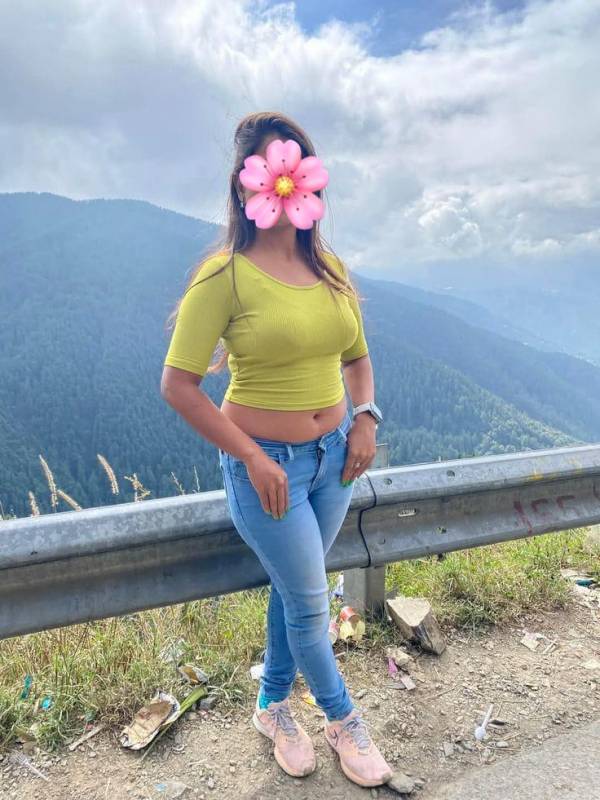 girls-personal photo of Lanka Ads