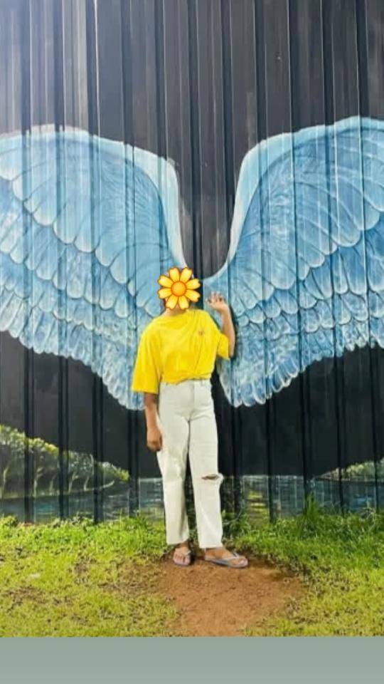 girls-personal photo of Lanka Ads