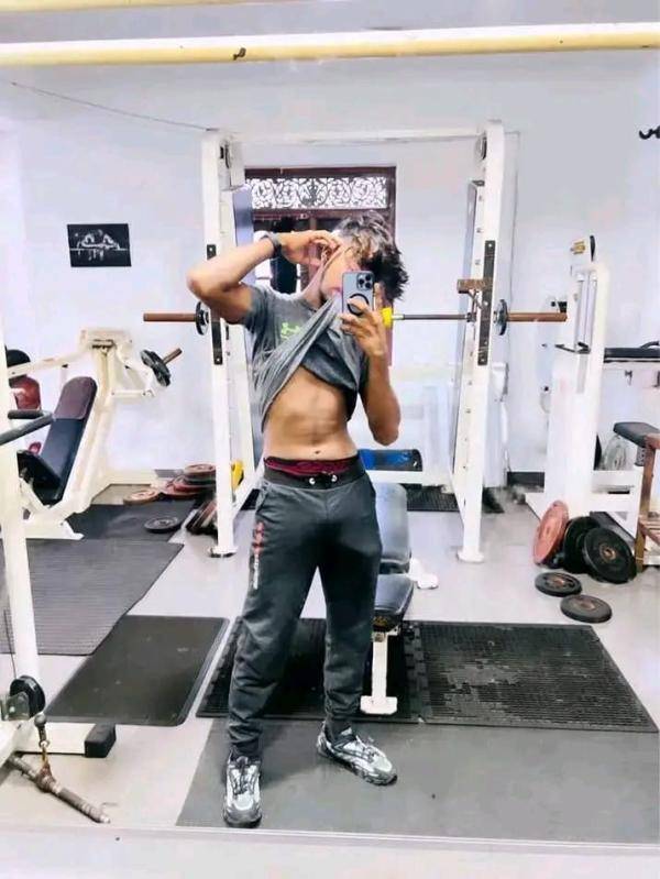 boys-personal photo of Lanka Ads