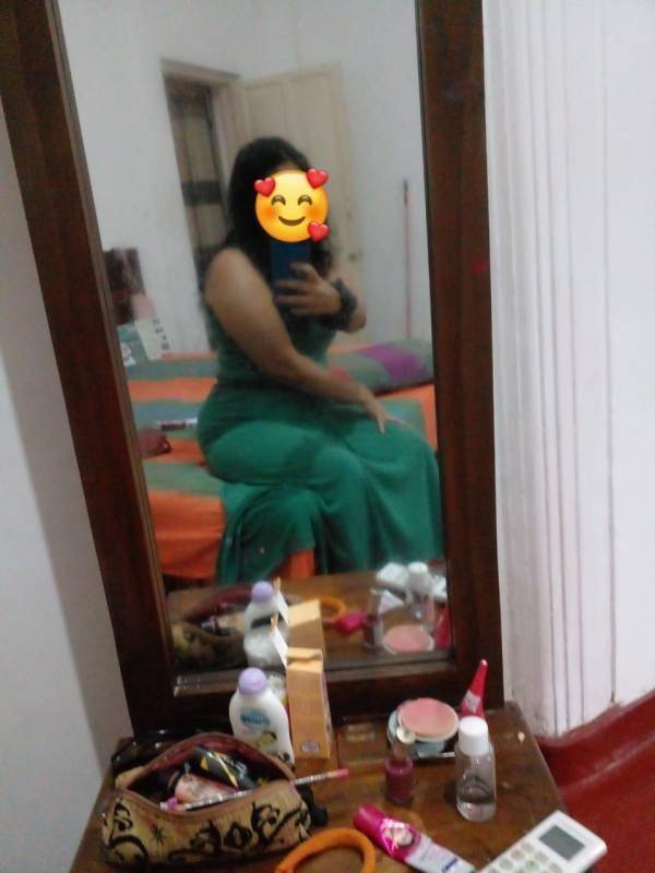 girls-personal photo of Lanka Ads