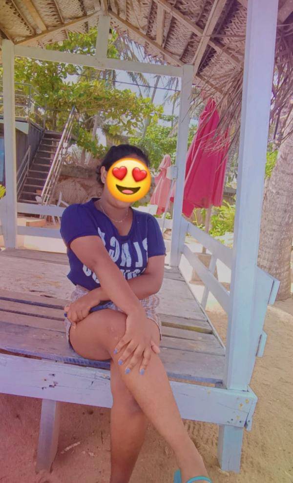 girls-personal photo of Lanka Ads