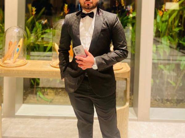 boys-personal photo of Lanka Ads