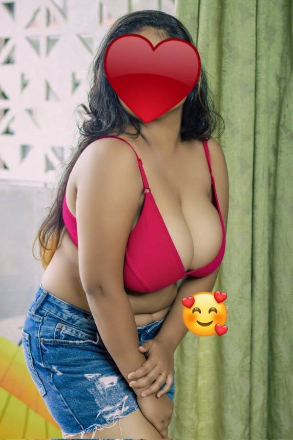 live-cam photo of Lanka Ads