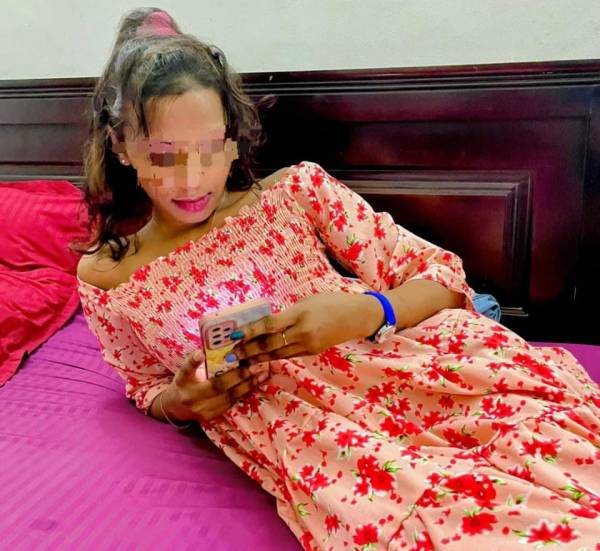 girls-personal photo of Lanka Ads