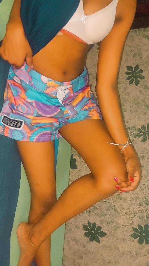 girls-personal photo of Lanka Ads