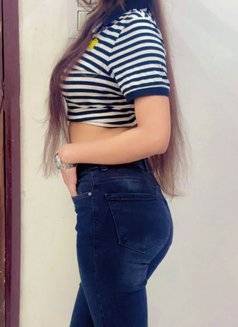 live-cam photo of Lanka Ads