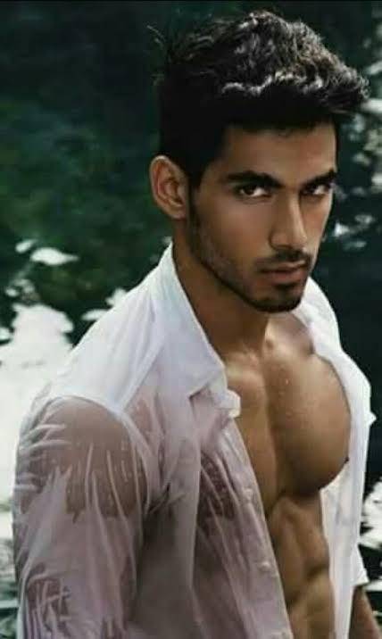 boys-personal photo of Lanka Ads