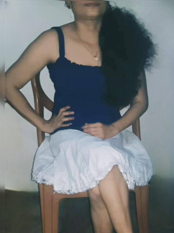 girls-personal photo of Lanka Ads