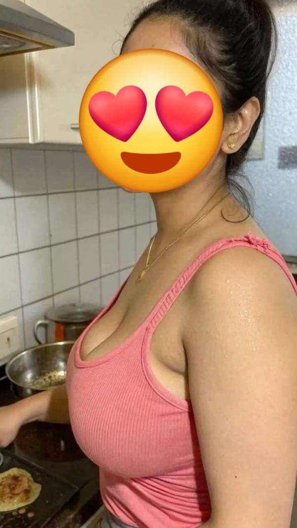 live-cam photo of Lanka Ads