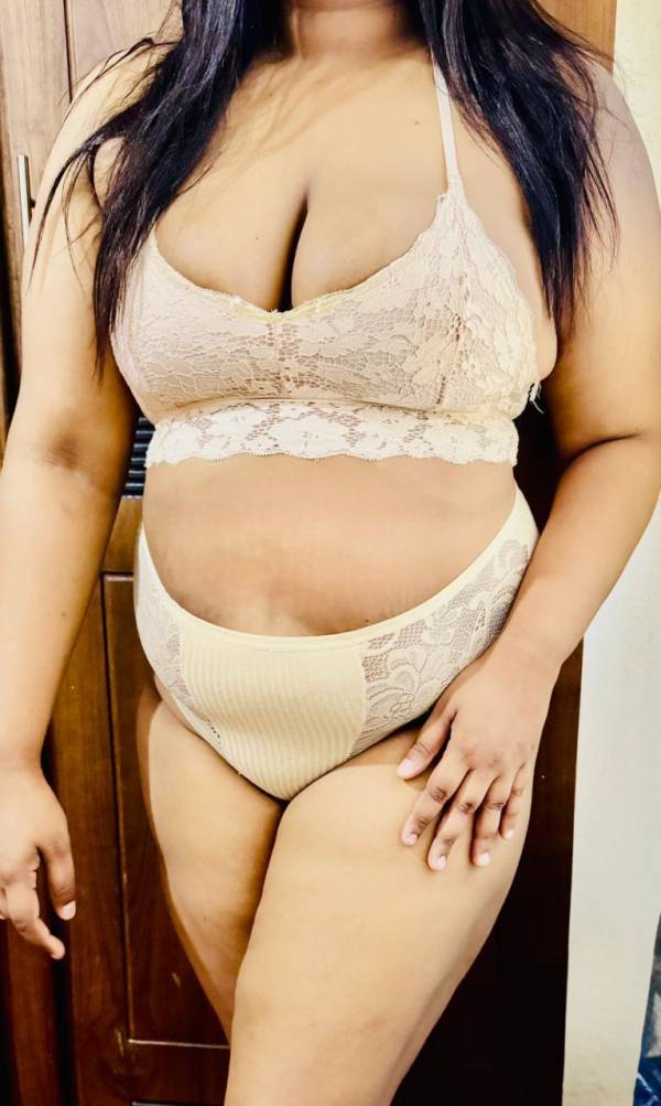 live-cam photo of Lanka Ads