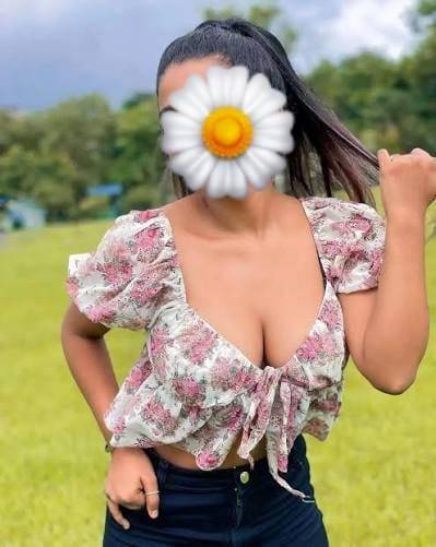 girls-personal photo of Lanka Ads