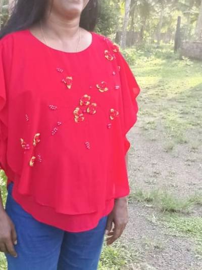 girls-personal photo of Lanka Ads