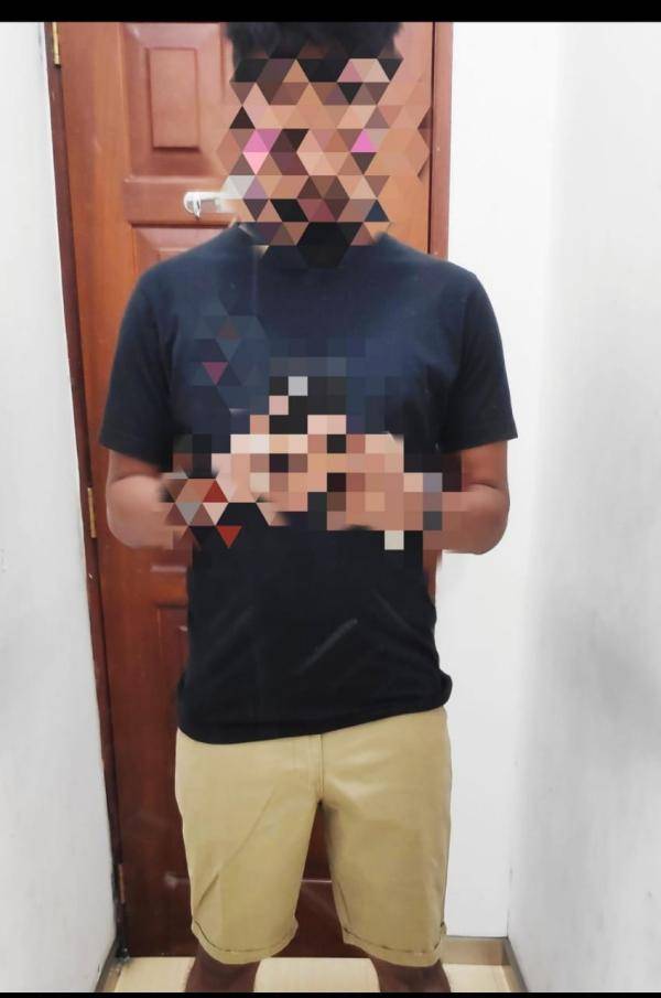 boys-personal photo of Lanka Ads