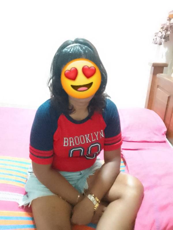 girls-personal photo of Lanka Ads