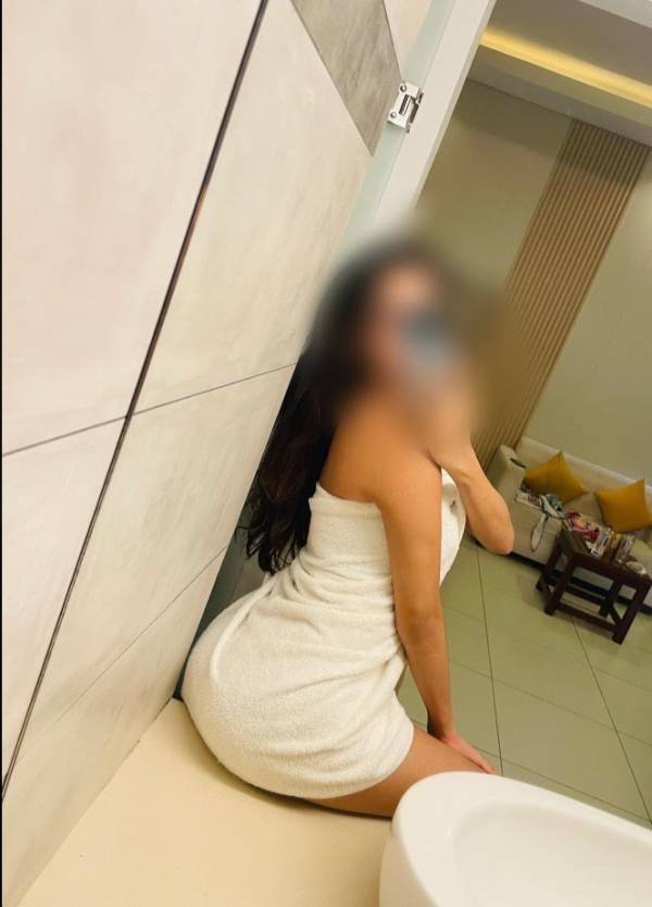 girls-personal photo of Lanka Ads