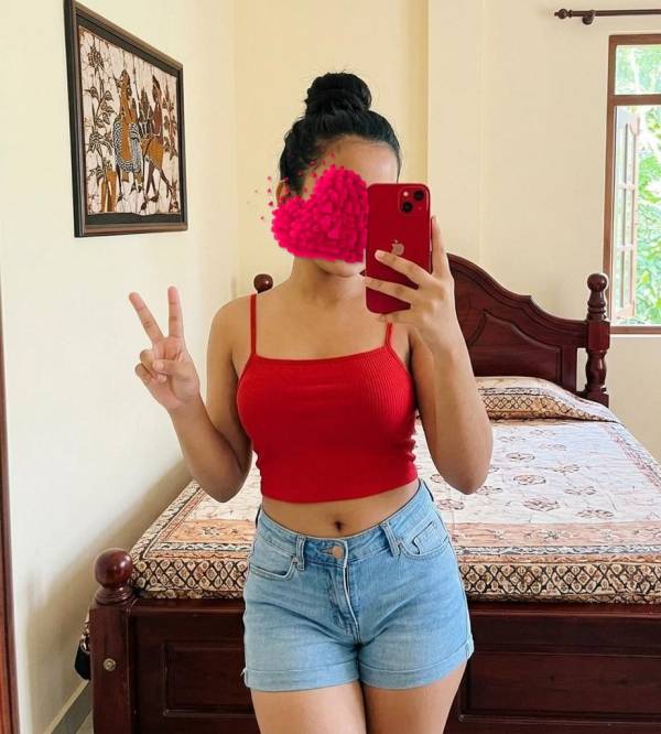 girls-personal photo of Lanka Ads