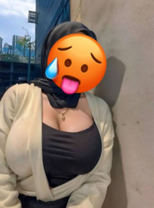 live-cam photo of Lanka Ads