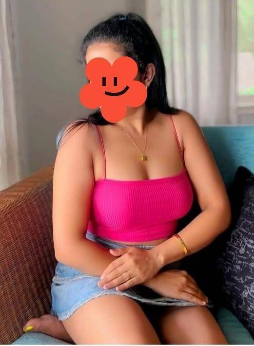 girls-personal photo of Lanka Ads