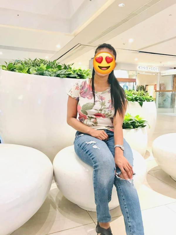 girls-personal photo of Lanka Ads