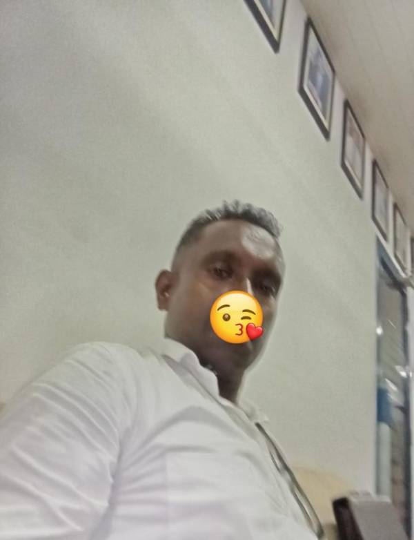 boys-personal photo of Lanka Ads