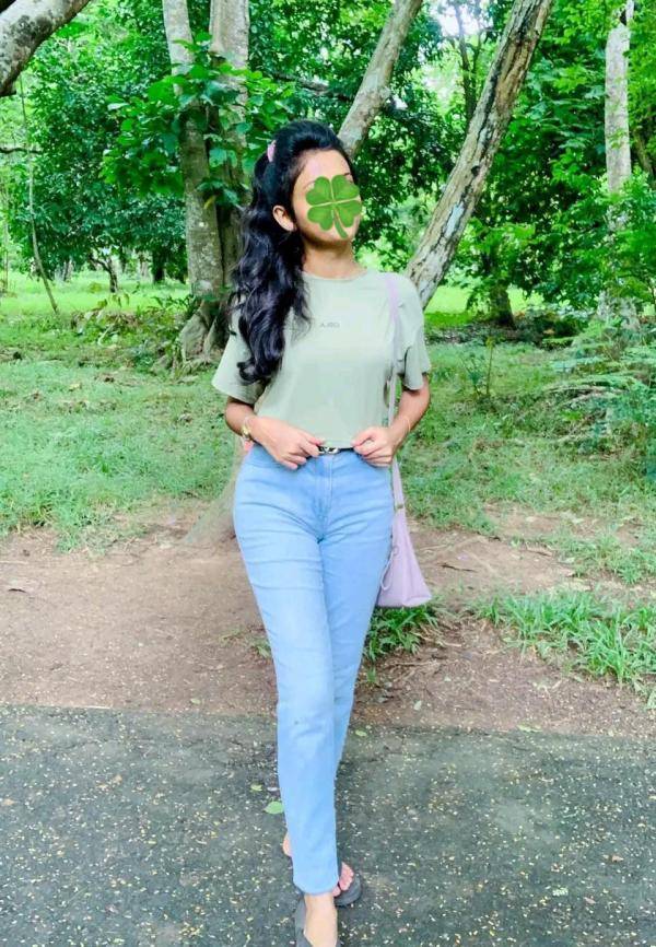 girls-personal photo of Lanka Ads