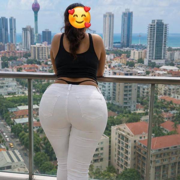 girls-personal photo of Lanka Ads