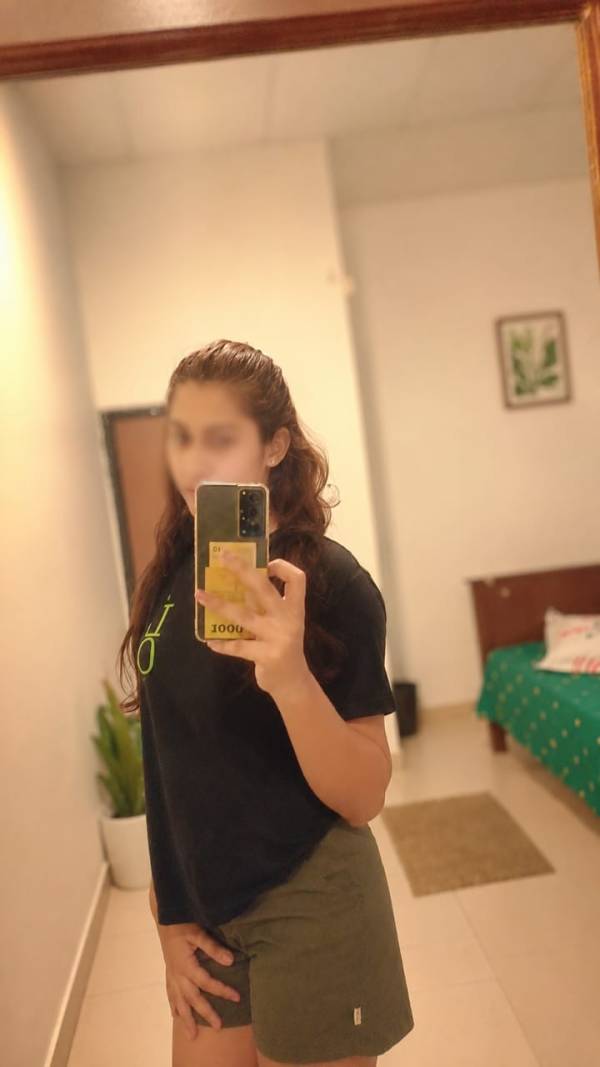 girls-personal photo of Lanka Ads