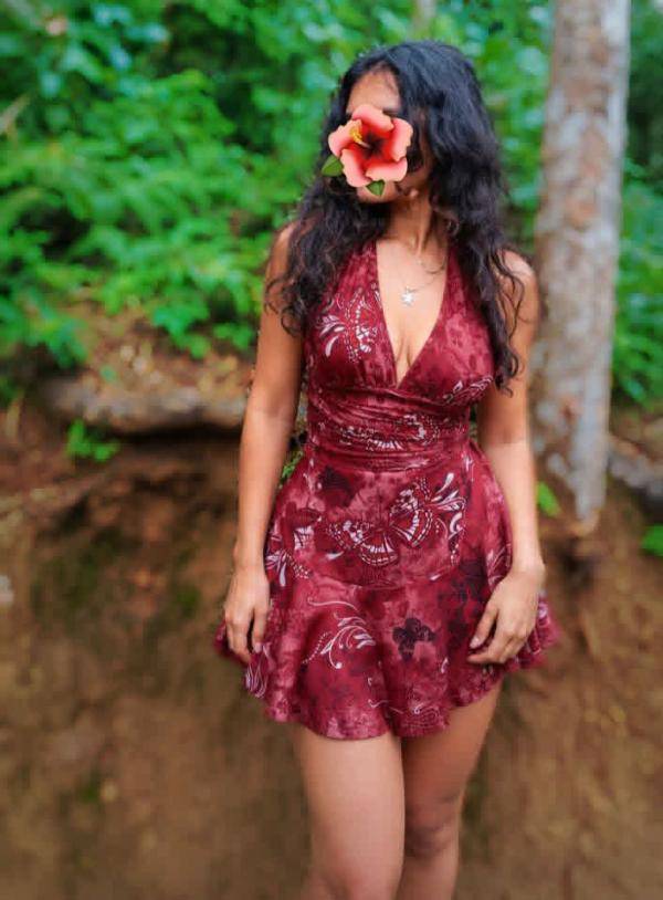 girls-personal photo of Lanka Ads