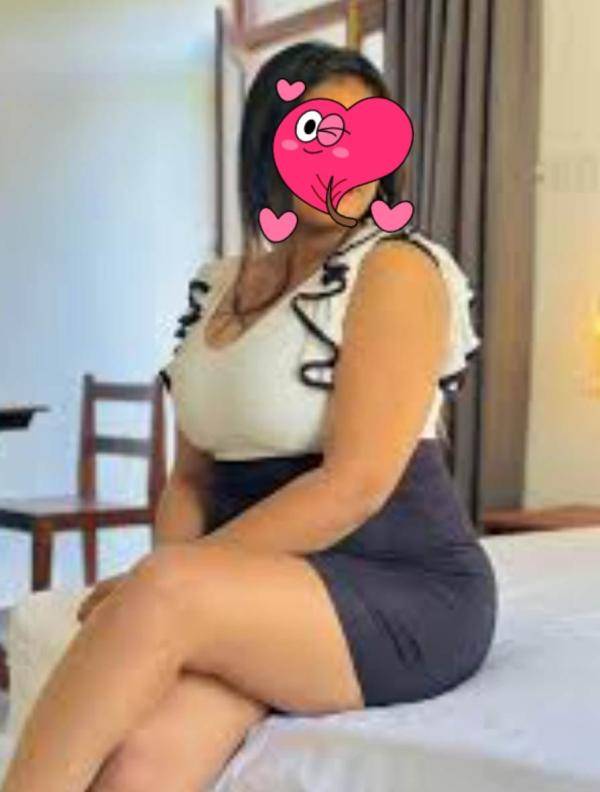 girls-personal photo of Lanka Ads