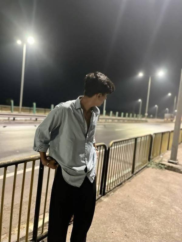 boys-personal photo of Lanka Ads