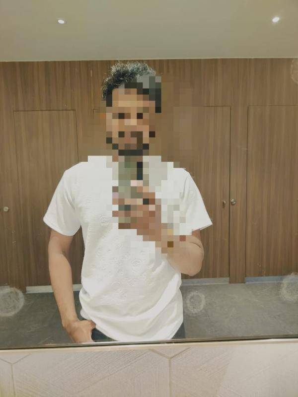 boys-personal photo of Lanka Ads