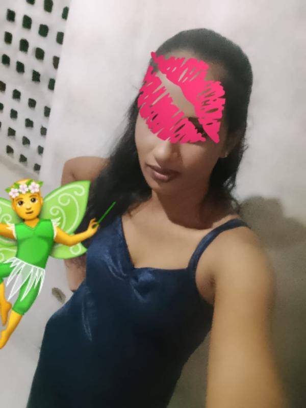 girls-personal photo of Lanka Ads