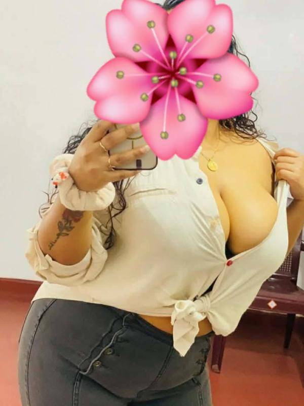 girls-personal photo of Lanka Ads