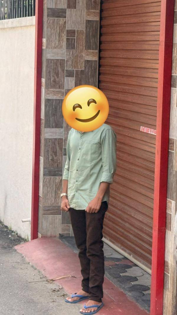 boys-personal photo of Lanka Ads
