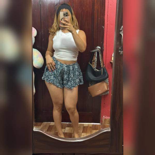 girls-personal photo of Lanka Ads