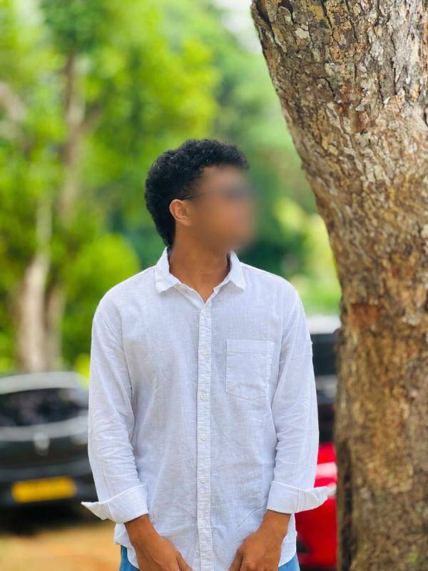 boys-personal photo of Lanka Ads