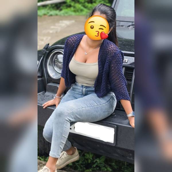 girls-personal photo of Lanka Ads