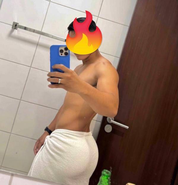 boys-personal photo of Lanka Ads