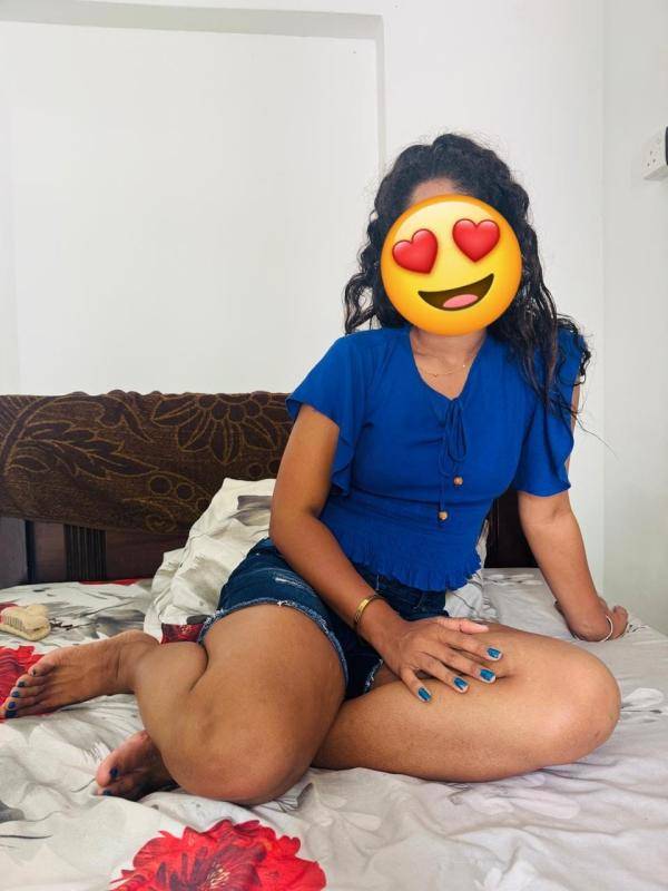 girls-personal photo of Lanka Ads