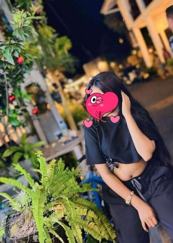 girls-personal photo of Lanka Ads