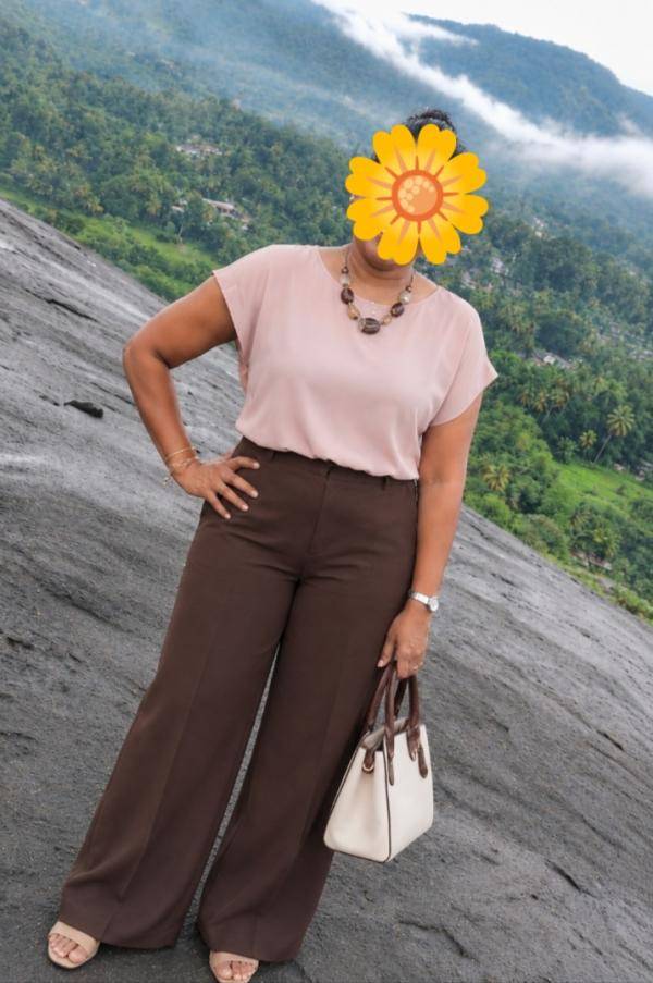 girls-personal photo of Lanka Ads