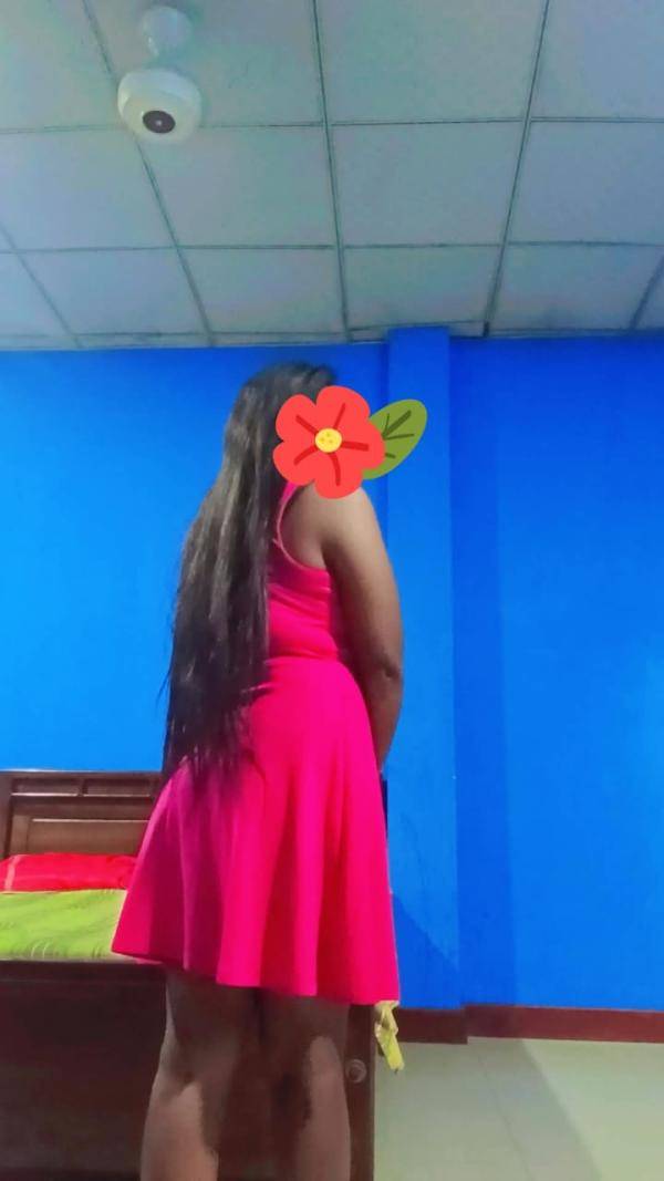 girls-personal photo of Lanka Ads