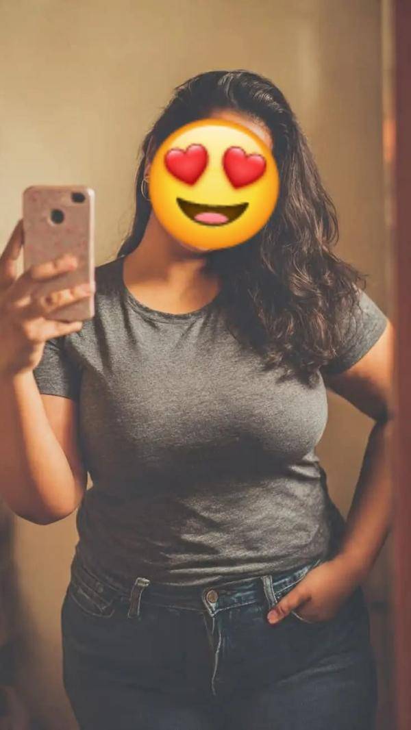 girls-personal photo of Lanka Ads