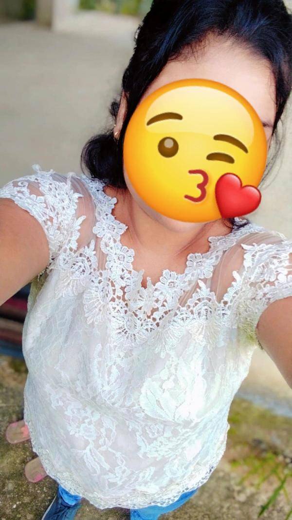 girls-personal photo of Lanka Ads